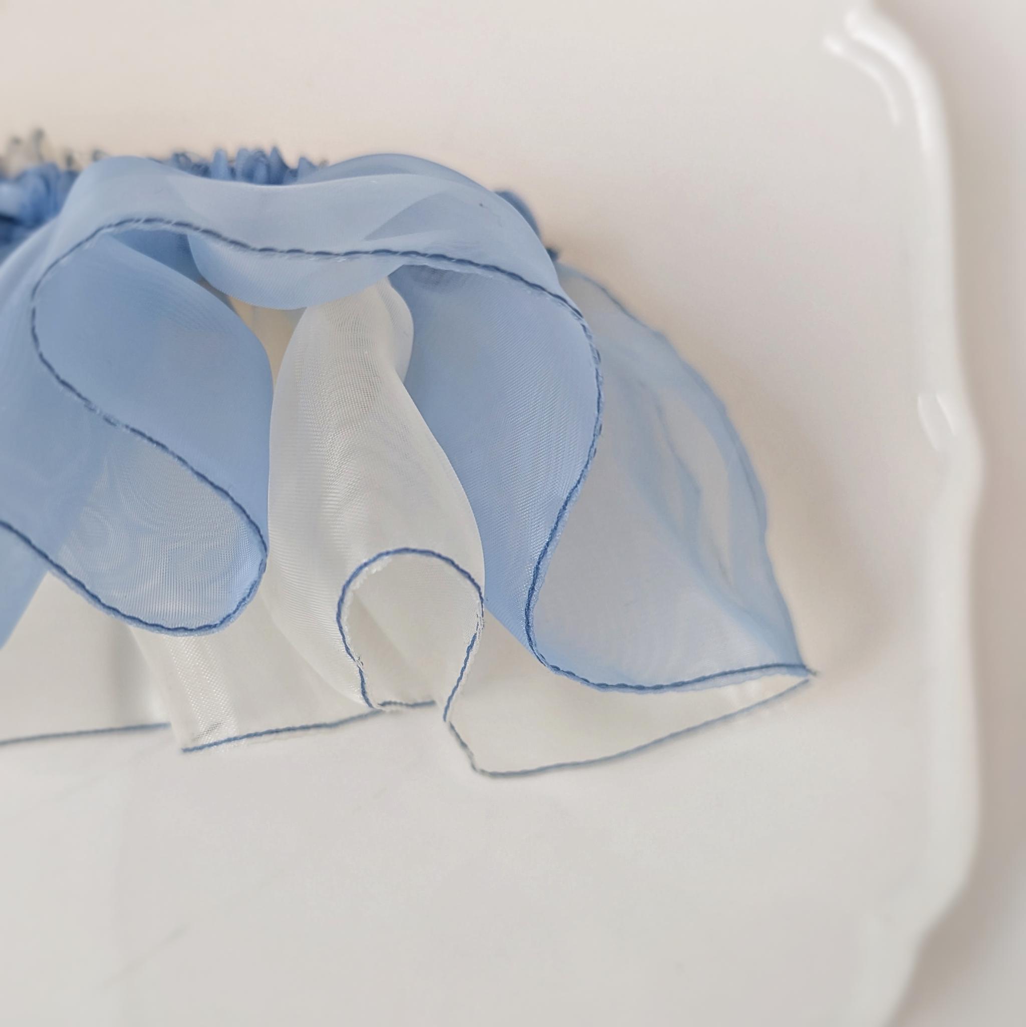 全3色｜大人のためのシュシュ見えバレッタ 晴れやかブルー　グラス♡オーガンジー バターイエロー＆ブラウン＆アイスブルー | 11枚目